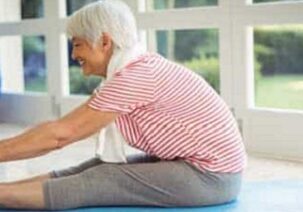 elderly-flexibility-2